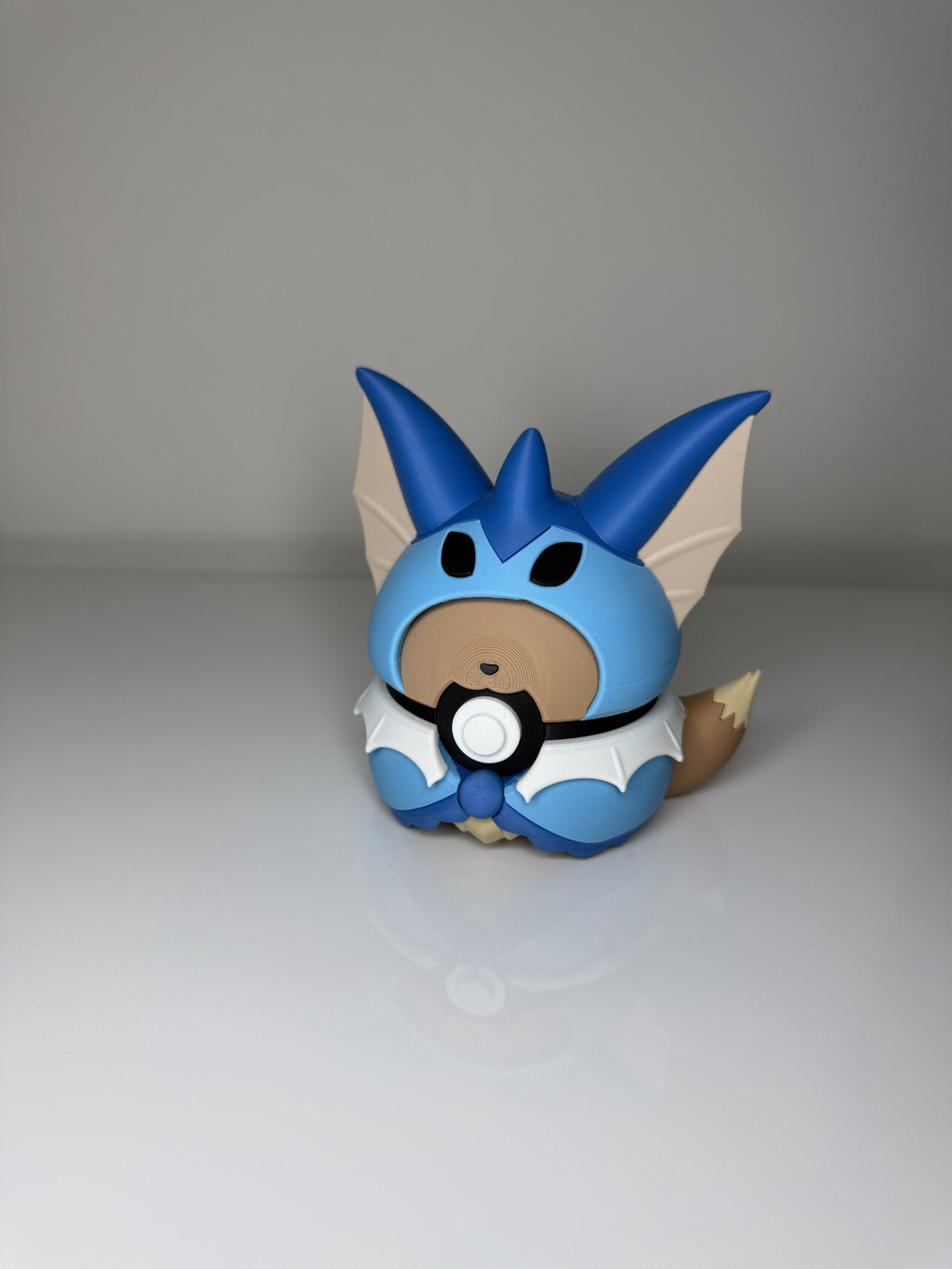 Eevee Vaporeon Poncho Pokeball